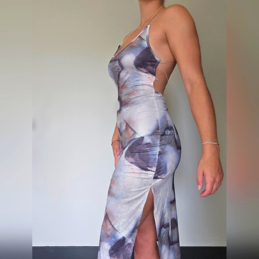 Elegant Multicolor Women's Dress - Picture 2 of 3